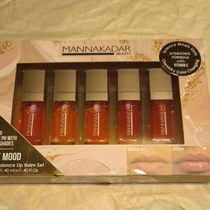Mannakadar 5 Piece pH Balance Lip Balm Set